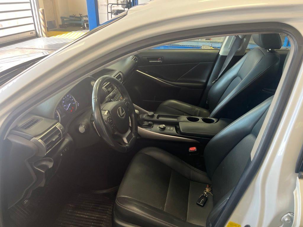 2015 Lexus IS 250 
