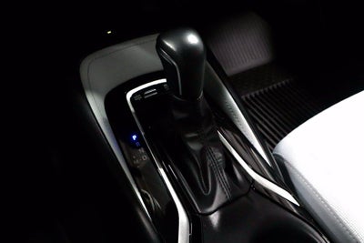 2025 Toyota Corolla Hatchback SE