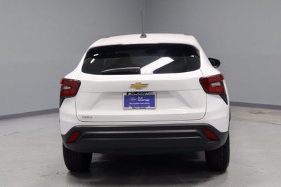 2025 Chevrolet Trax LS