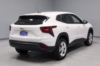2025 Chevrolet Trax LS