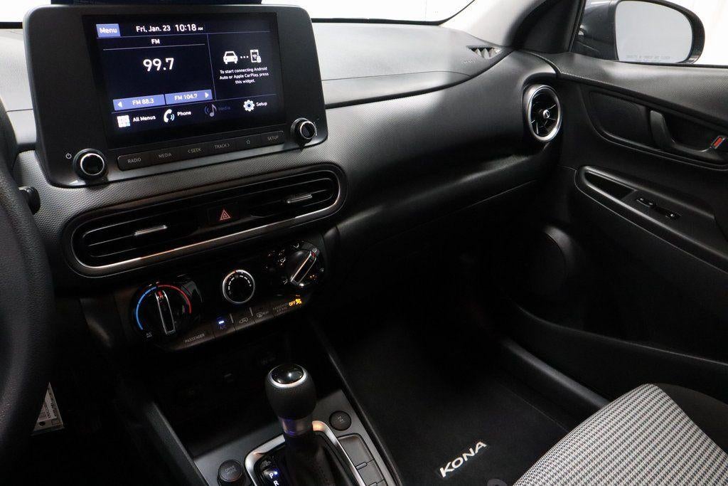 2022 Hyundai KONA SE