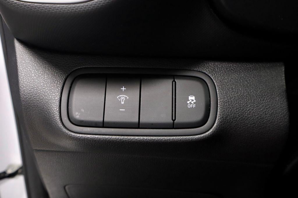 2023 Hyundai VENUE SE