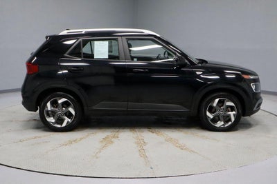 2021 Hyundai VENUE SEL