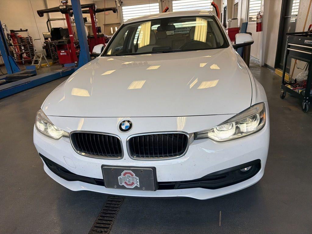 2018 BMW 320i xDrive Sedan