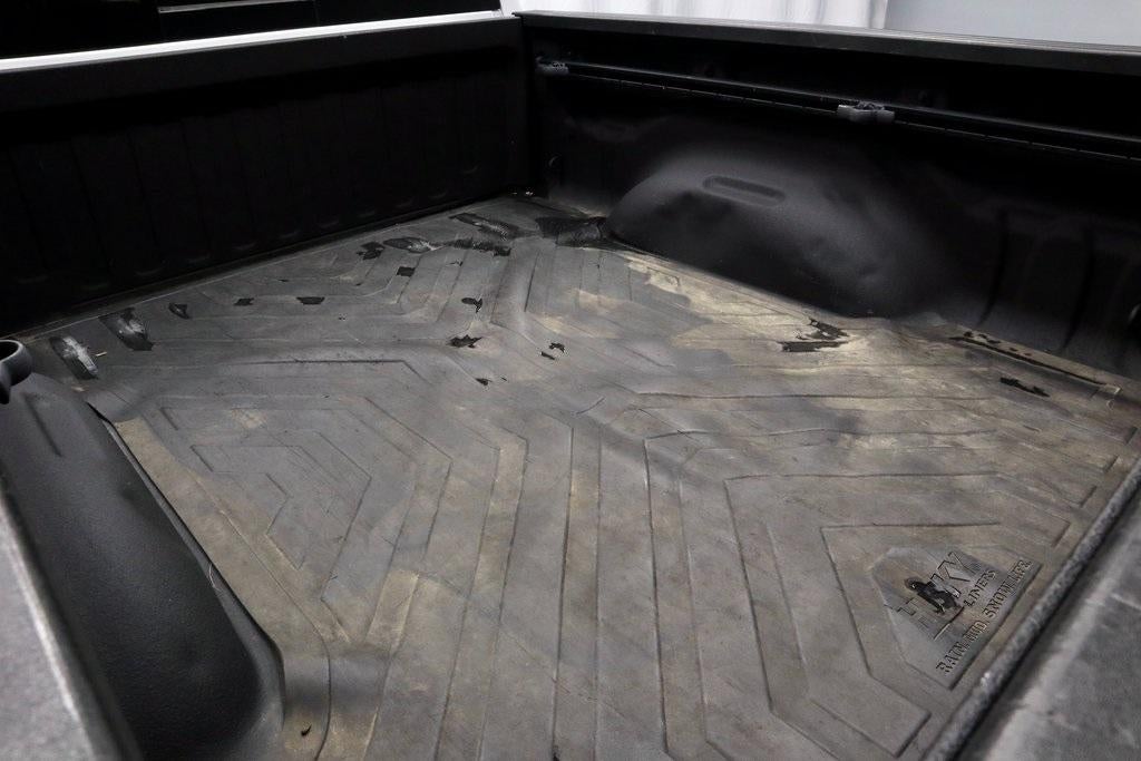 2021 RAM 1500 Laramie 4x4 Crew Cab 6'4" Box