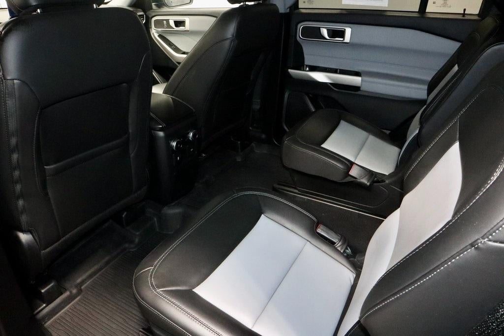 2023 Ford Explorer XLT 4WD