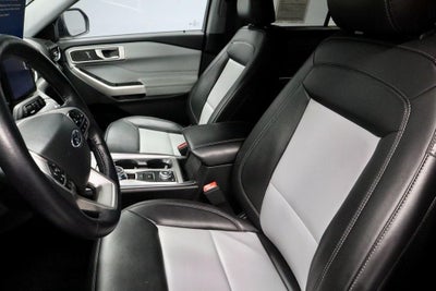 2023 Ford Explorer XLT 4WD