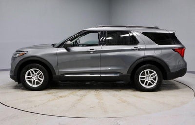 2025 Ford Explorer Active 4WD