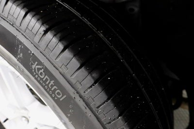 2025 Ford Explorer Active 4WD