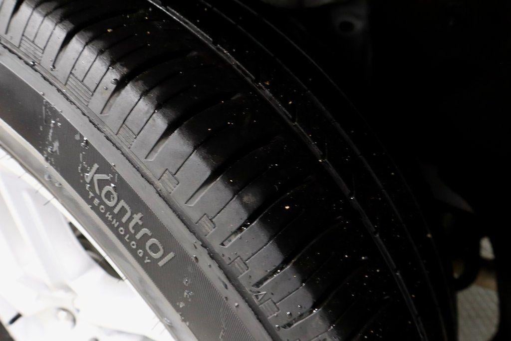 2025 Ford Explorer Active 4WD