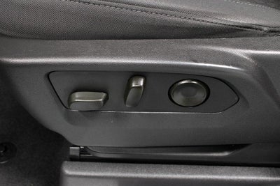 2022 Chevrolet Silverado 1500 Crew Cab Short Box 4-Wheel Drive LT 2FL