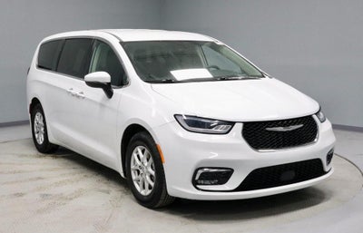 2023 Chrysler Pacifica Touring L FWD