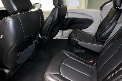 2023 Chrysler Pacifica Touring L FWD