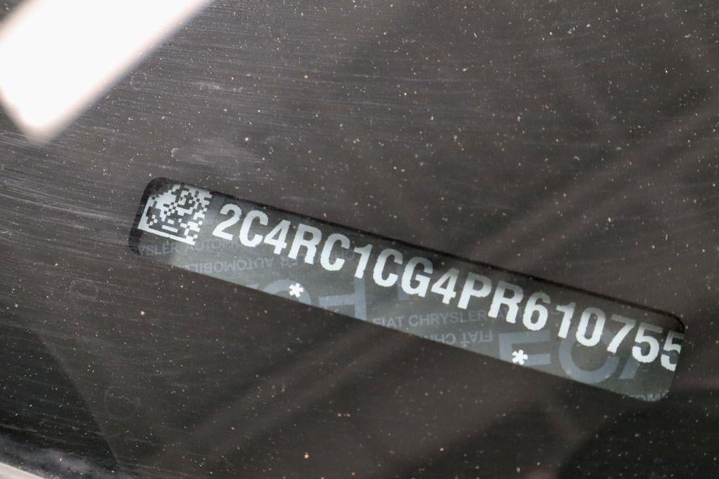 2023 Chrysler Voyager LX FWD
