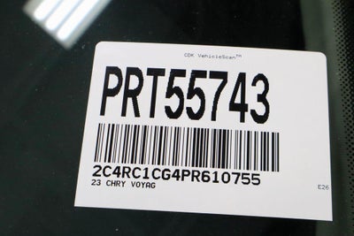 2023 Chrysler Voyager LX FWD
