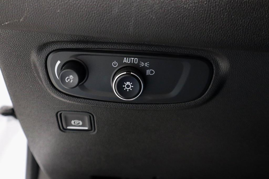 2023 GMC Terrain FWD 4dr SLE