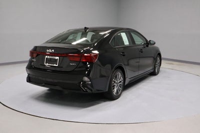 2022 Kia Forte GT-Line IVT