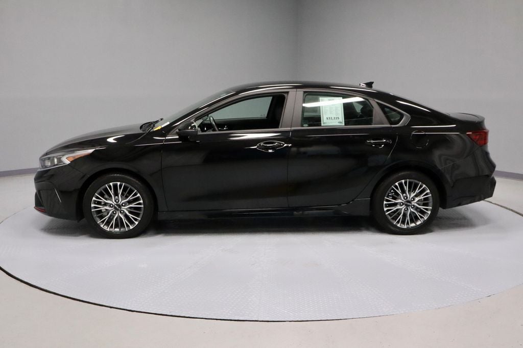 2022 Kia Forte GT-Line IVT