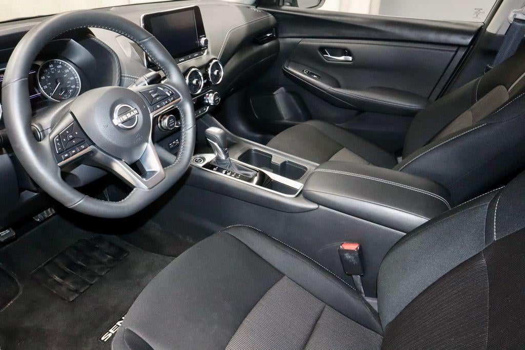 2025 Nissan Sentra SV CVT