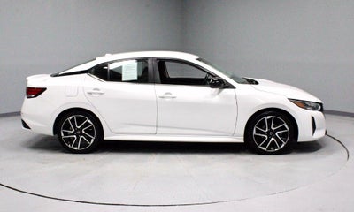 2025 Nissan Sentra SR CVT