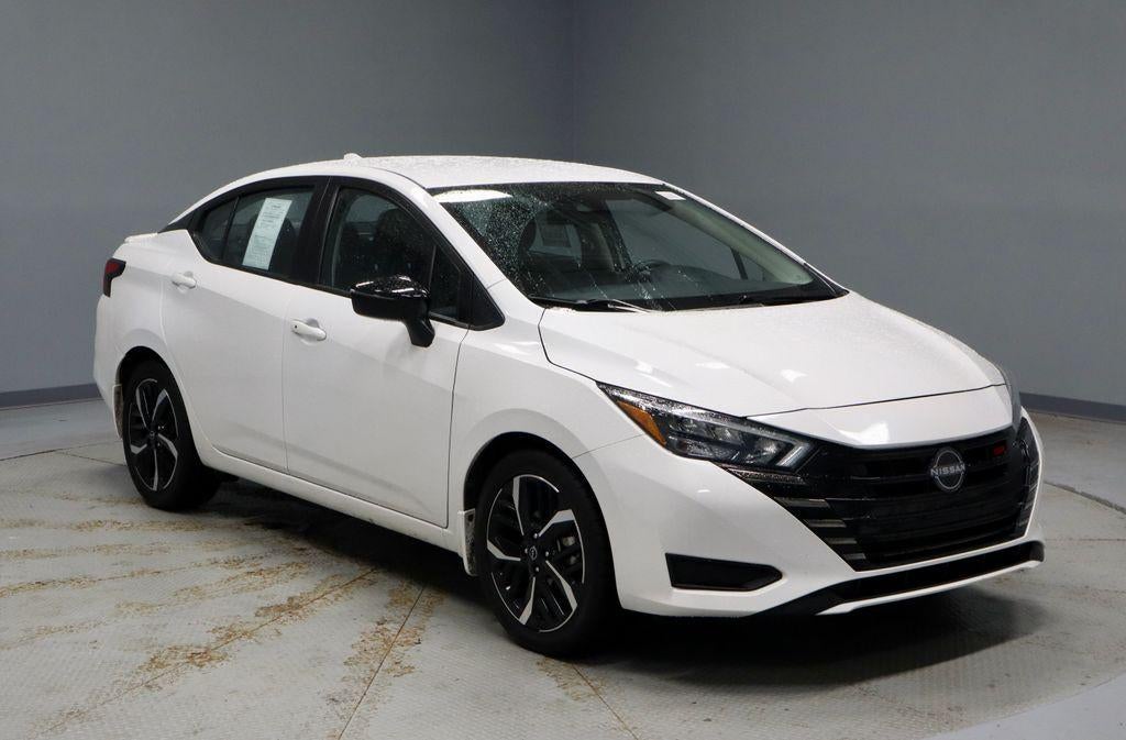 2024 Nissan Versa SR CVT