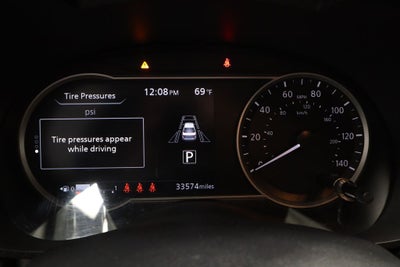 2024 Nissan Versa SR CVT