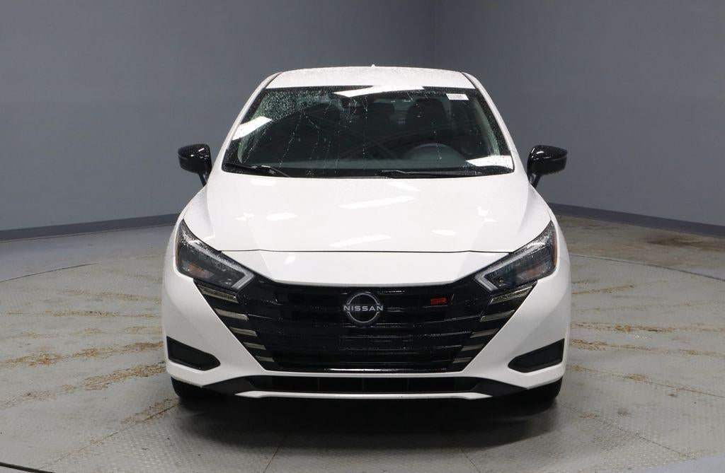 2024 Nissan Versa SR CVT