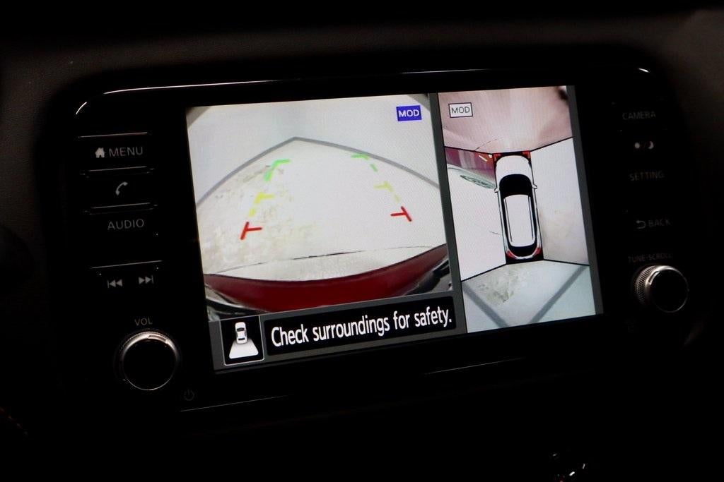 2023 Nissan Kicks SR FWD