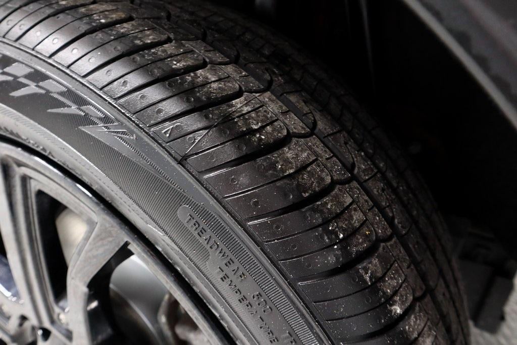 2023 Nissan Kicks SR FWD