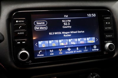 2023 Nissan Kicks SR FWD