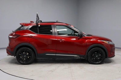 2023 Nissan Kicks SR FWD