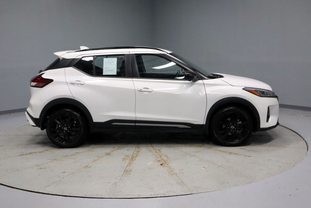 2024 Nissan Kicks SR FWD