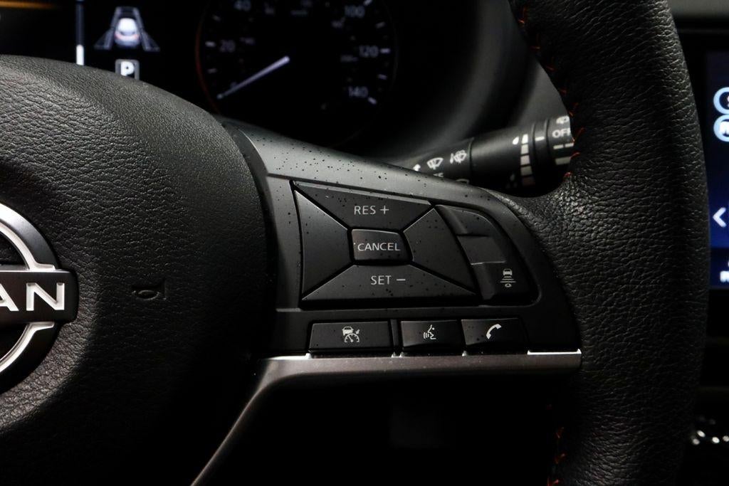 2024 Nissan Kicks SR FWD