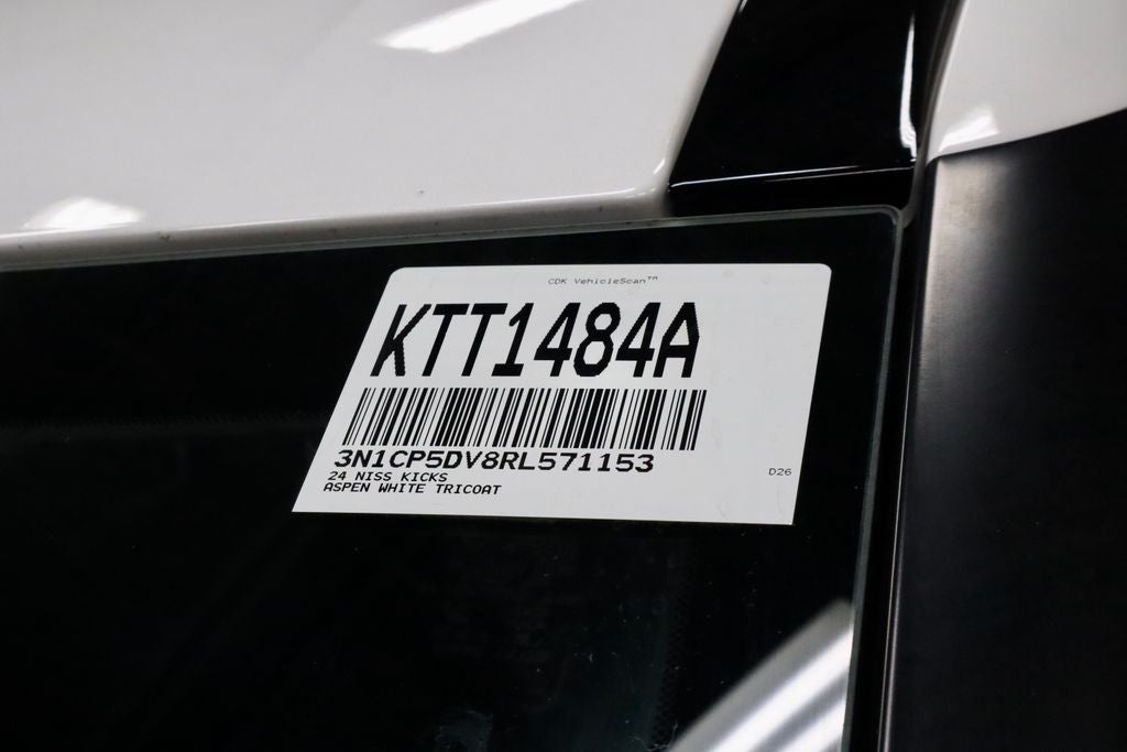 2024 Nissan Kicks SR FWD