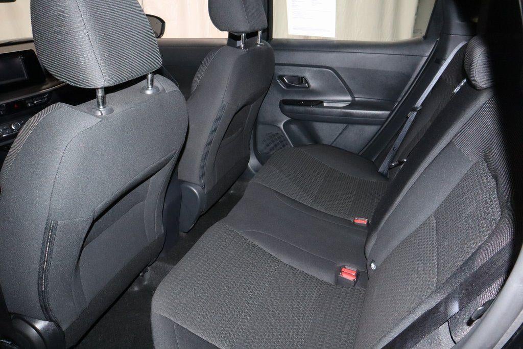 2025 Nissan Kicks S AWD