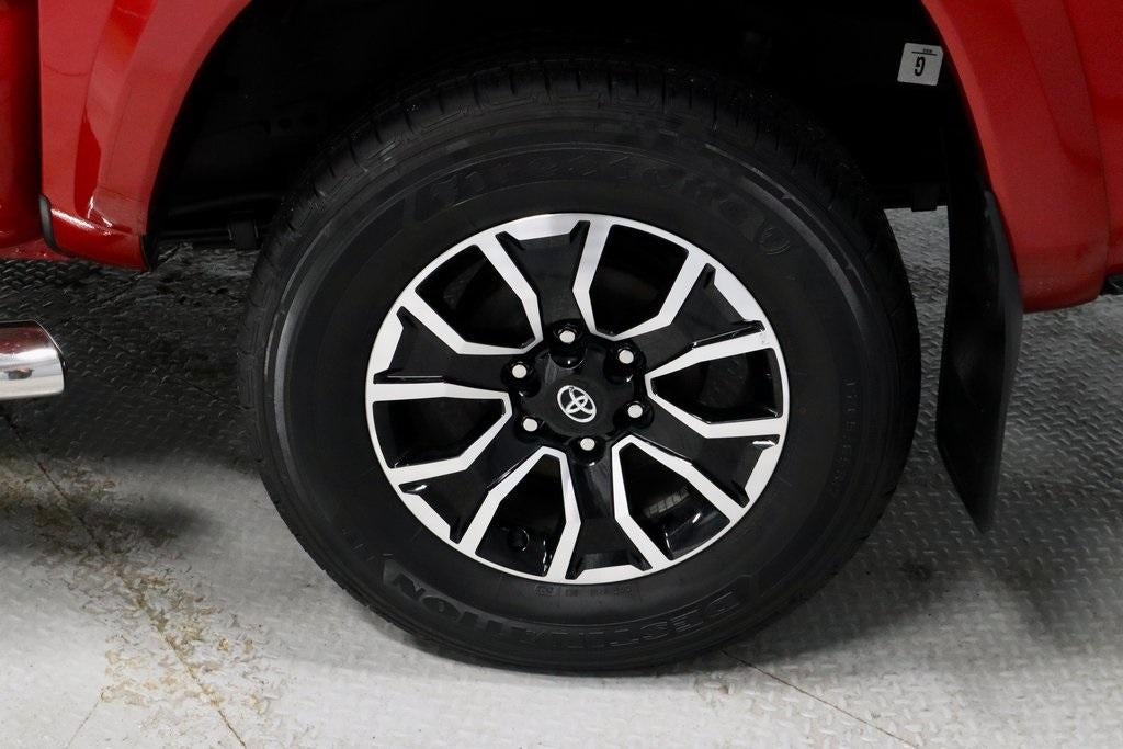 2022 Toyota Tacoma 4WD 4WD TRD Sport Double Cab 5' Bed V6 MT (Natl)