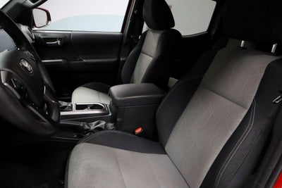 2022 Toyota Tacoma 4WD 4WD TRD Sport Double Cab 5' Bed V6 MT (Natl)