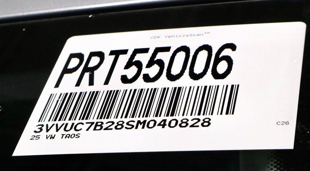 2025 Volkswagen Taos SE 4MOTION