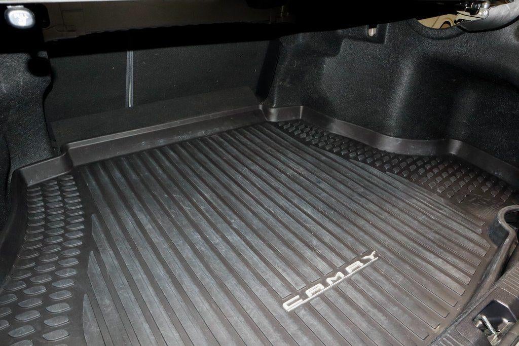 2018 Toyota Camry L Auto (Natl)