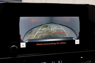 2025 Toyota Camry LE (SE)