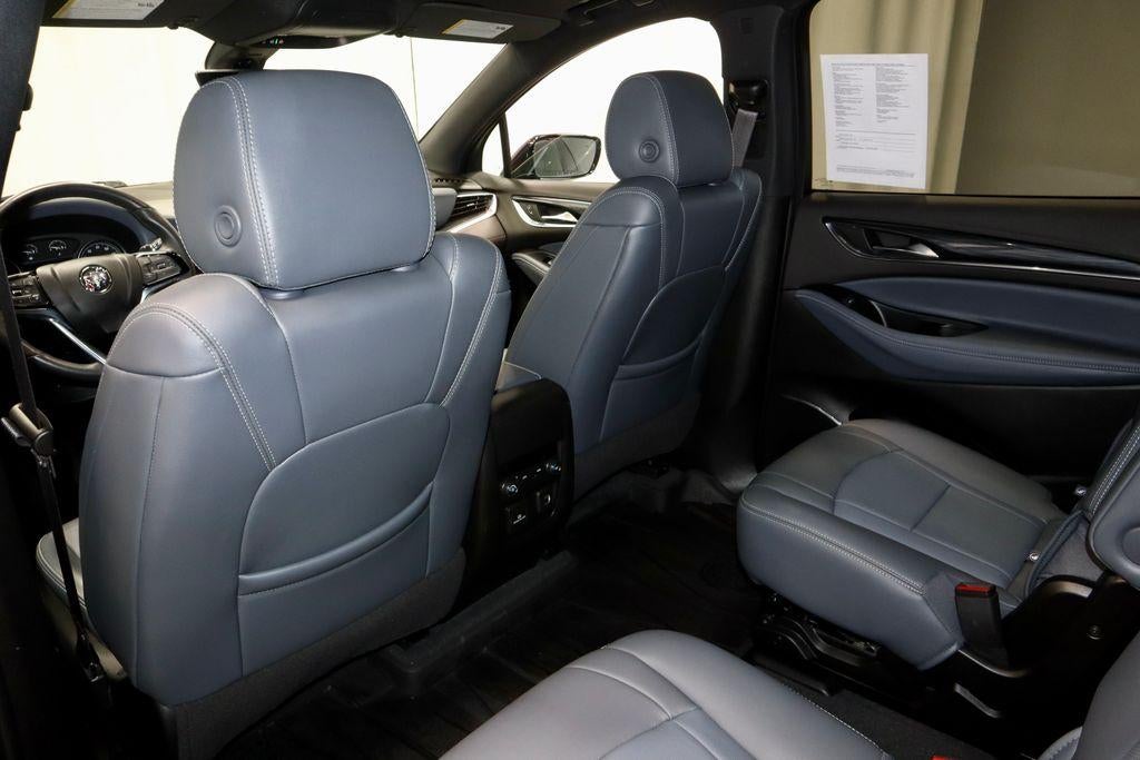 2023 Buick Enclave Essence AWD