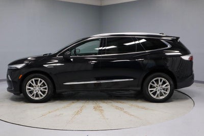 2023 Buick Enclave Essence AWD
