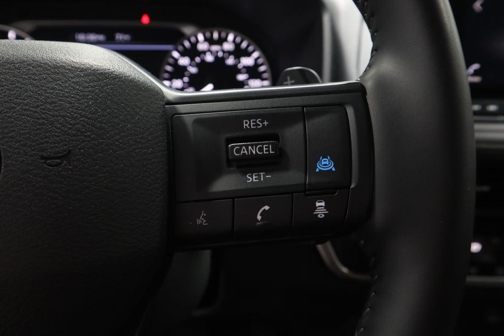 2025 Nissan Rogue AWD SV