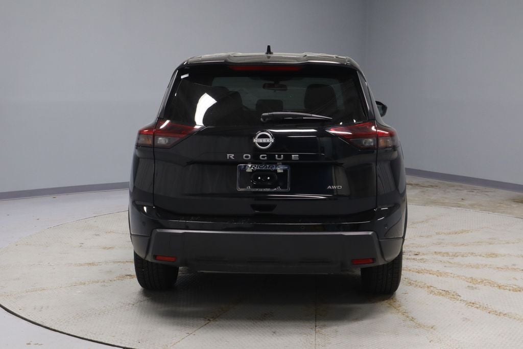 2025 Nissan Rogue AWD SV
