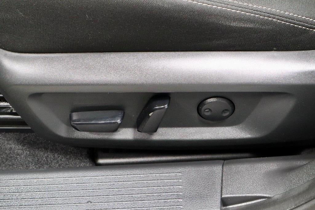 2022 Nissan Rogue AWD SV