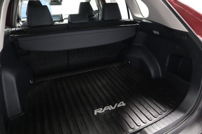 2019 Toyota RAV4 XLE Premium AWD (Natl)