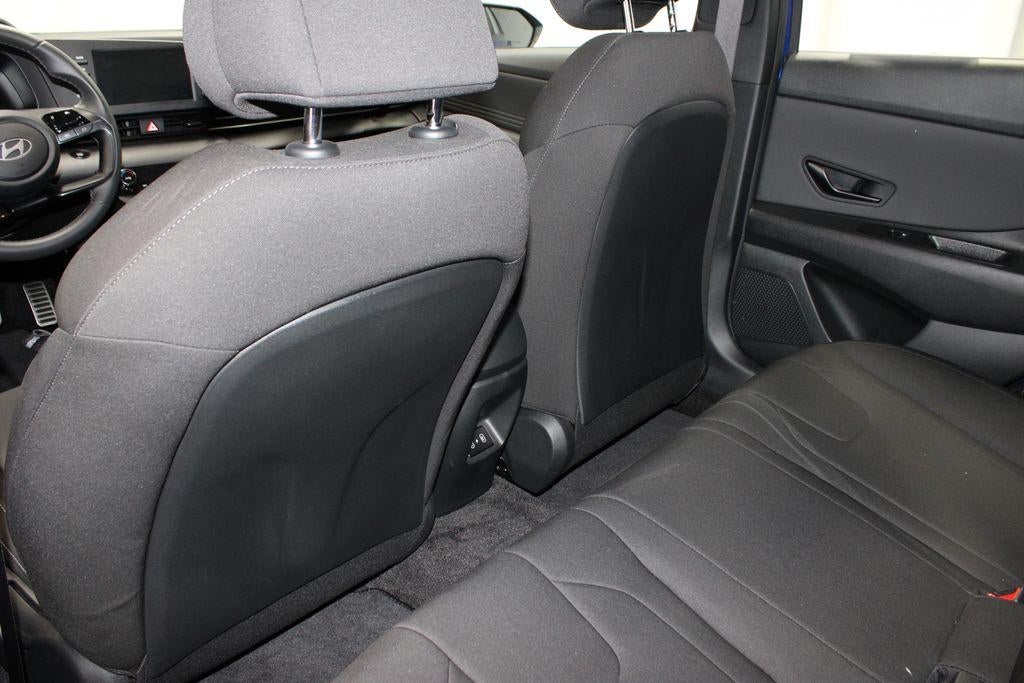 2025 Hyundai ELANTRA SEL Sport IVT
