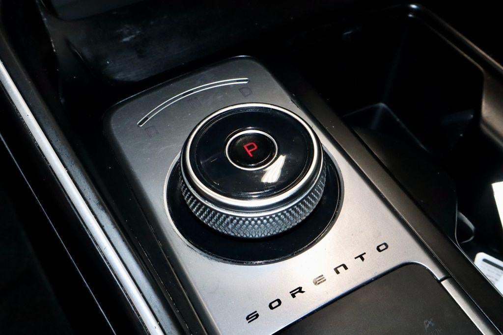 2023 Kia Sorento Hybrid EX AWD