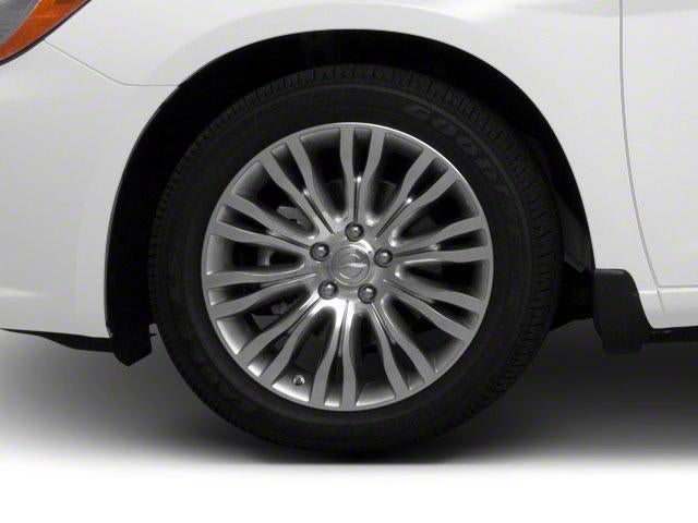 2011 Chrysler 200 LX