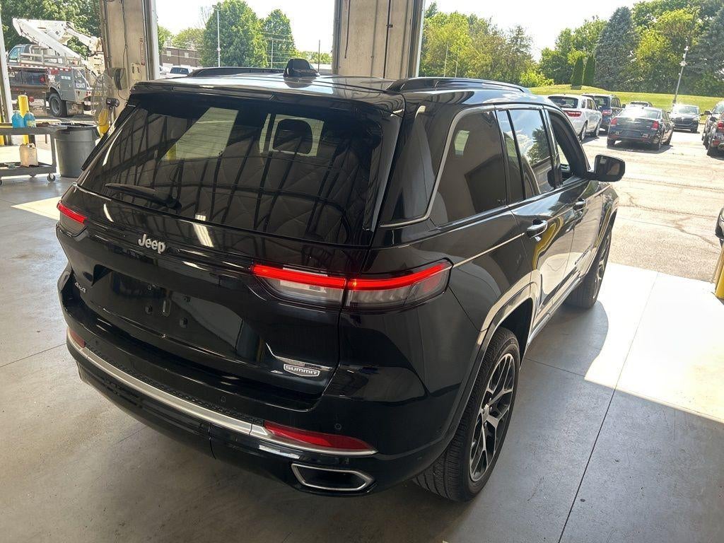 2025 Jeep Grand Cherokee Summit